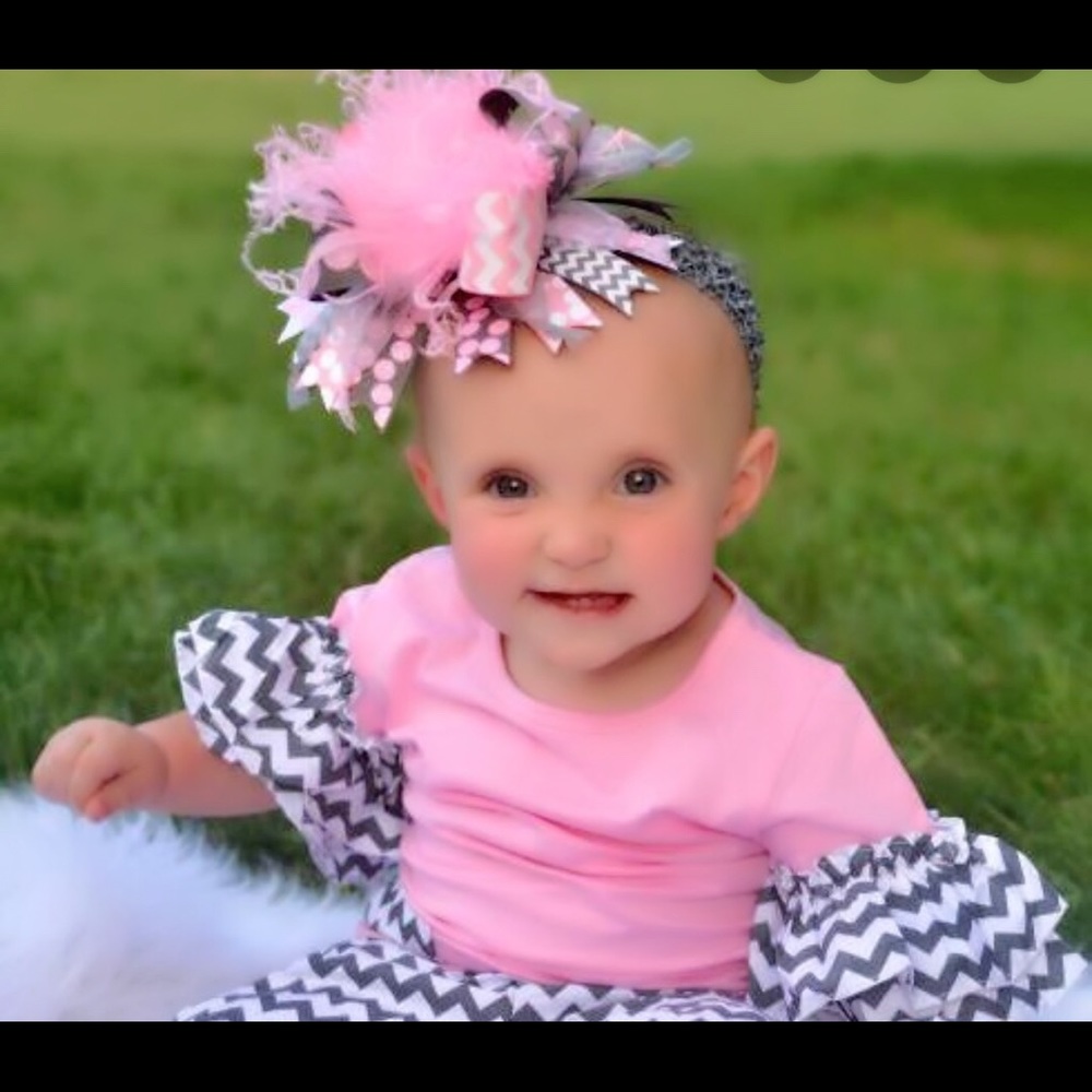 Custom made hair bows